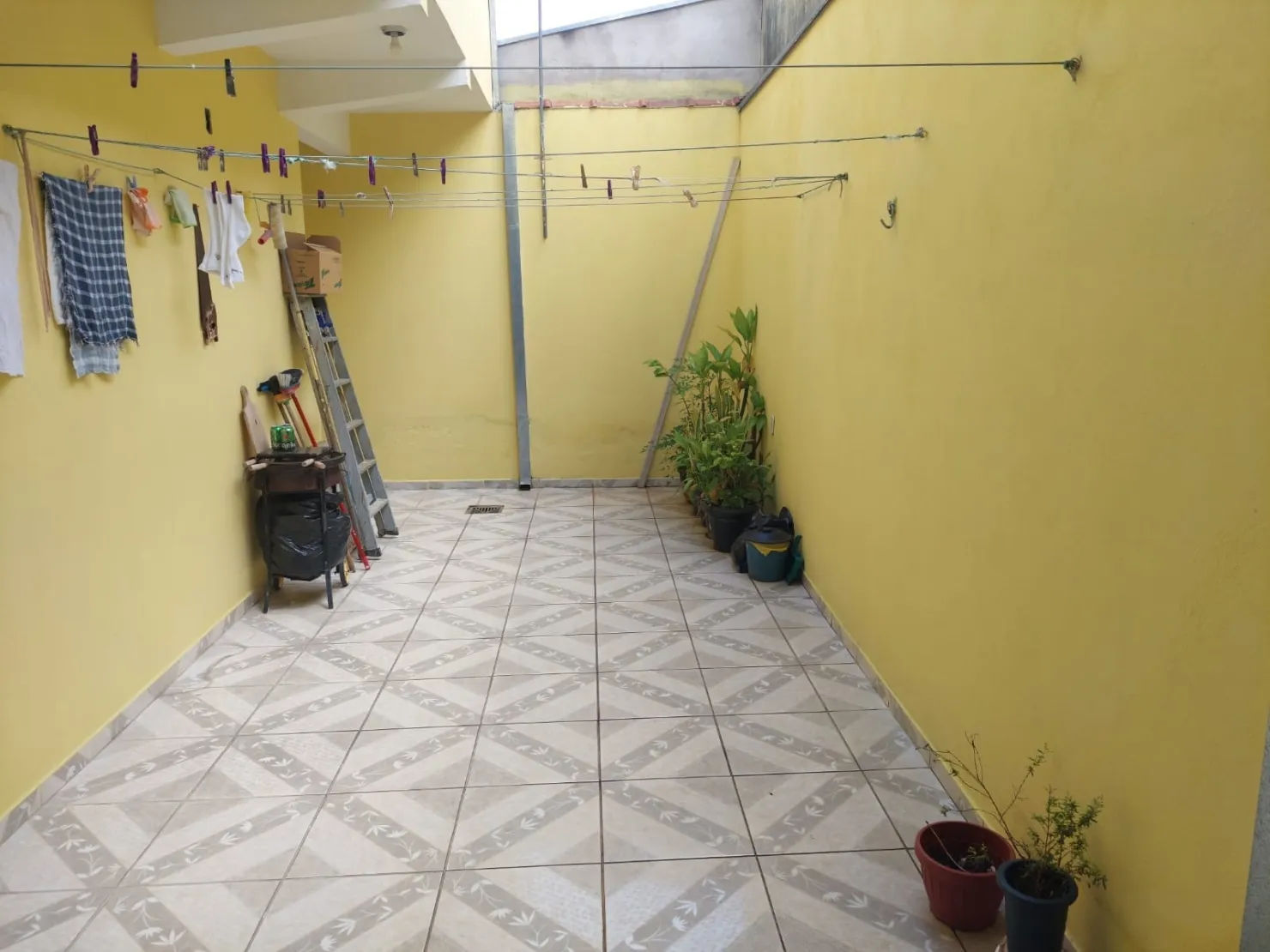 Imagem Casa à venda 3 Quartos, 3 Vagas, 250M², Residencial Mombaça, Pindamonhangaba - SP
