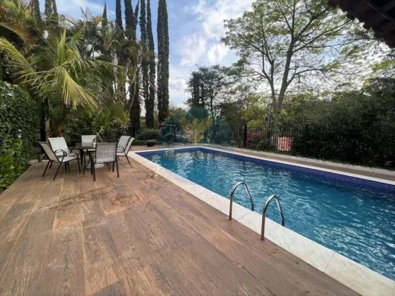 Imagem Casa em Condomínio a Venda no bairro Granja Viana - Carapicuíba, SP