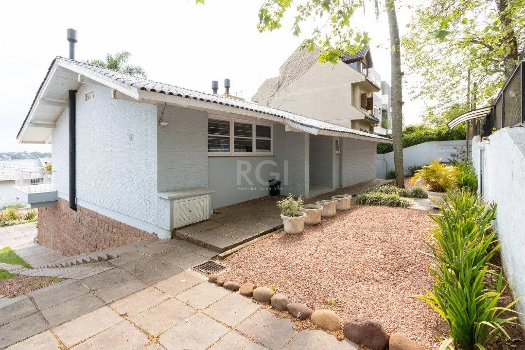 Imagem Casa para Venda - 312m², 5 dormitórios, sendo 3 suites, 6 vagas - Vila Conceição