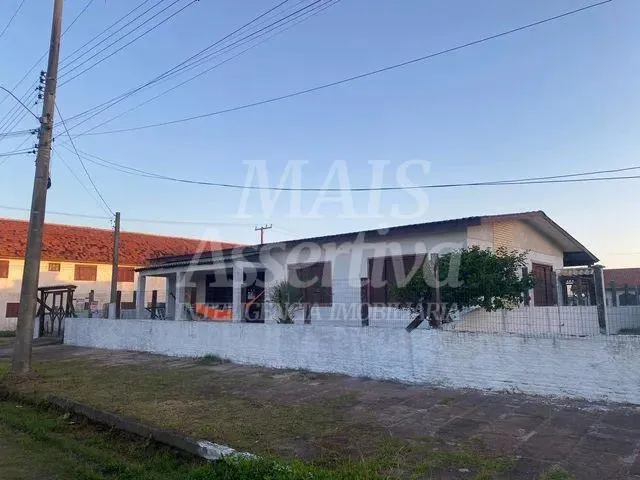 Imagem Casa para venda em Balneário Pinhal