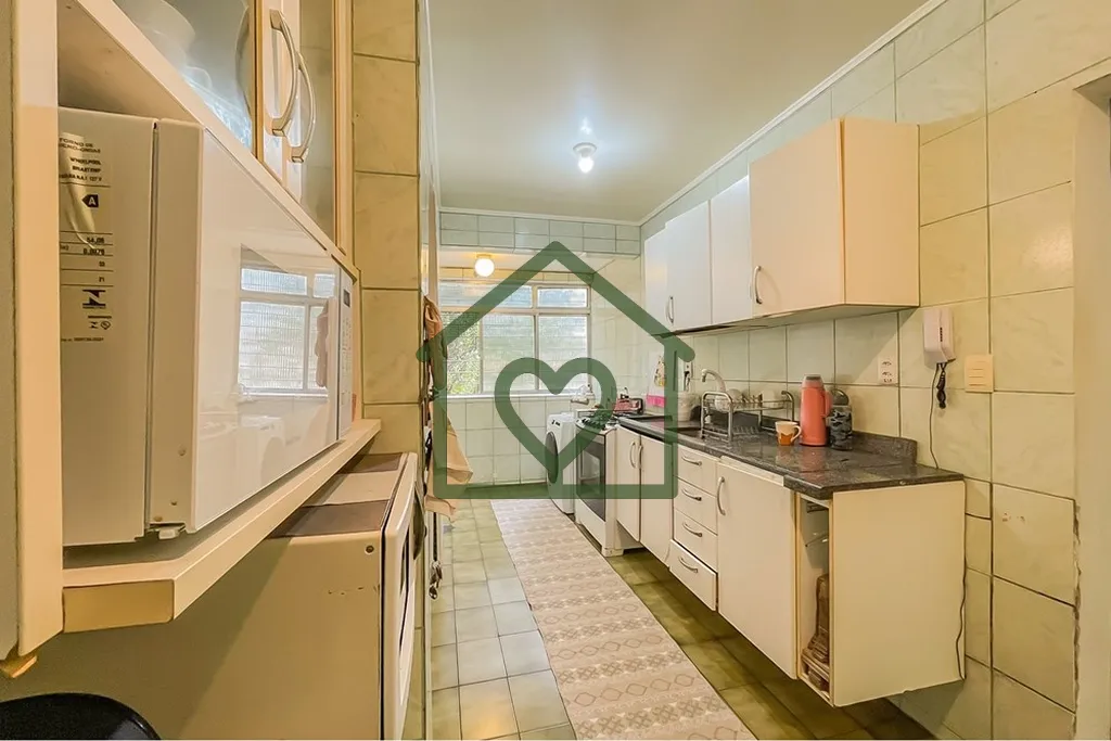 Imagem Apartamento Amplo com 2 Dormitórios: Conforto e Segurança no Coração do Cristal 
 Se você busca...