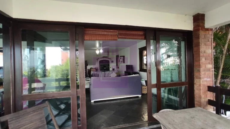 Imagem Enseada. Linda casa