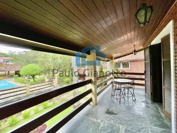 Imagem Casa Alto Padrão à venda Condomínio na Granja Viana