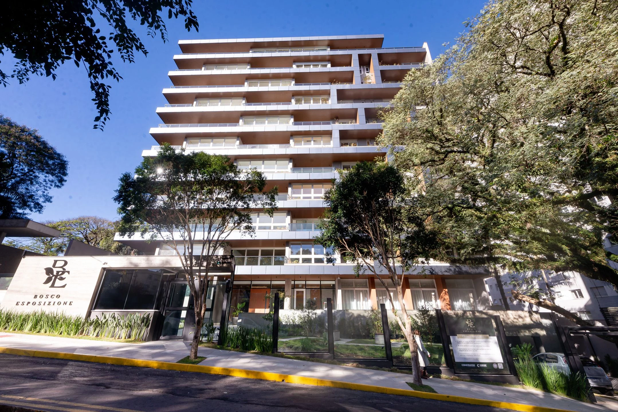 Imagem Apartamento 3 quartos sendo 3 suítes para venda no bairro Exposição em Caxias do Sul