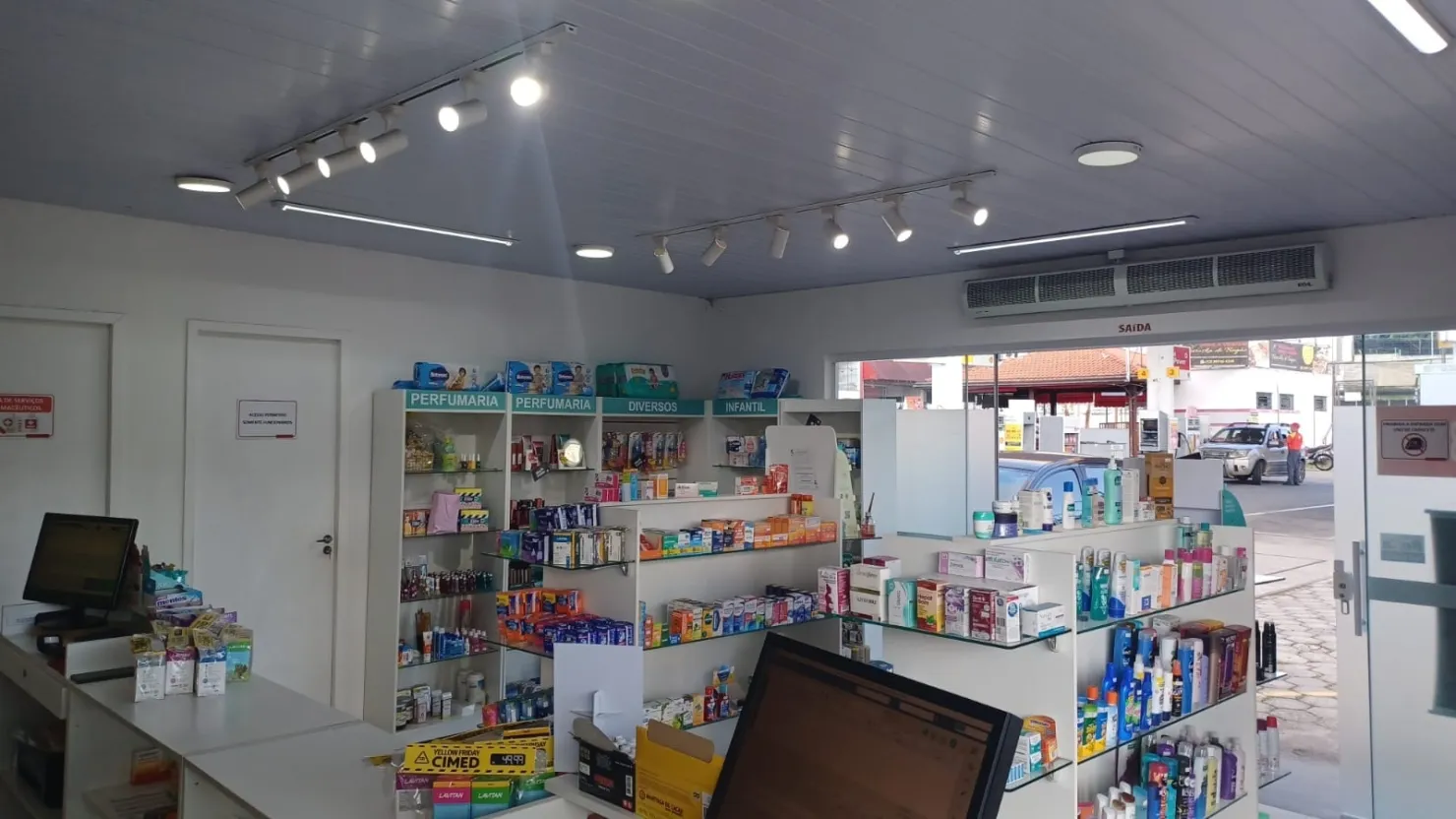 Imagem Comercial à venda 1 Quarto, Vila São José, Taubaté - SP