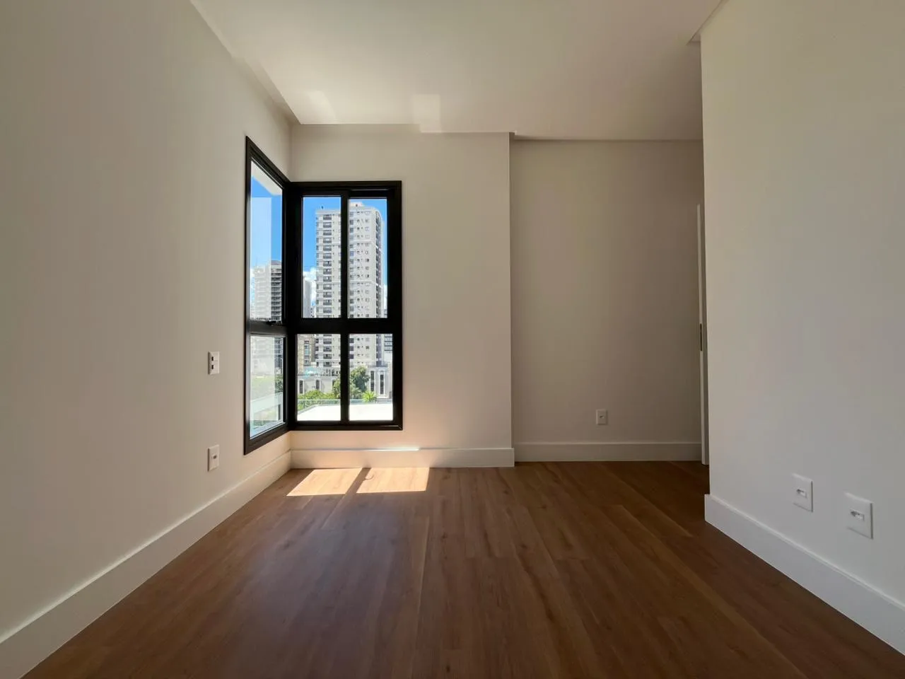 Imagem Apartamento com vista para o mar à venda com 132m2 por R$ 2.900.000,00