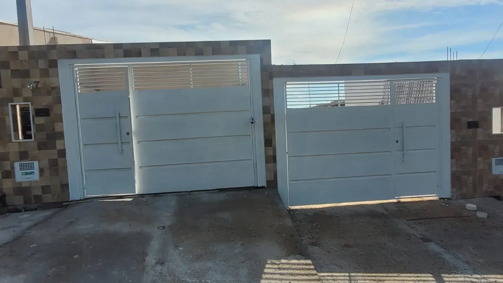 Foto do imóvel Casa com 2 Quartos à Venda, 125 m² em Balneário Riviera - Americana
