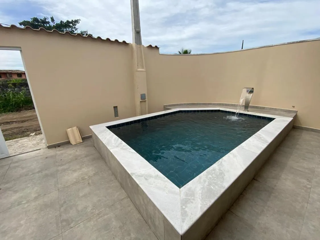 Imagem LINDA CASA NOVA COM PISCINA A 700 METROS DO MAR NO CIBRATEL II
