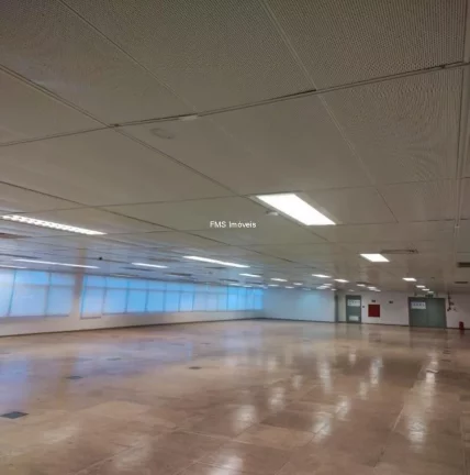 Imagem Andar comercial com 2400m2 em Salvador / BA