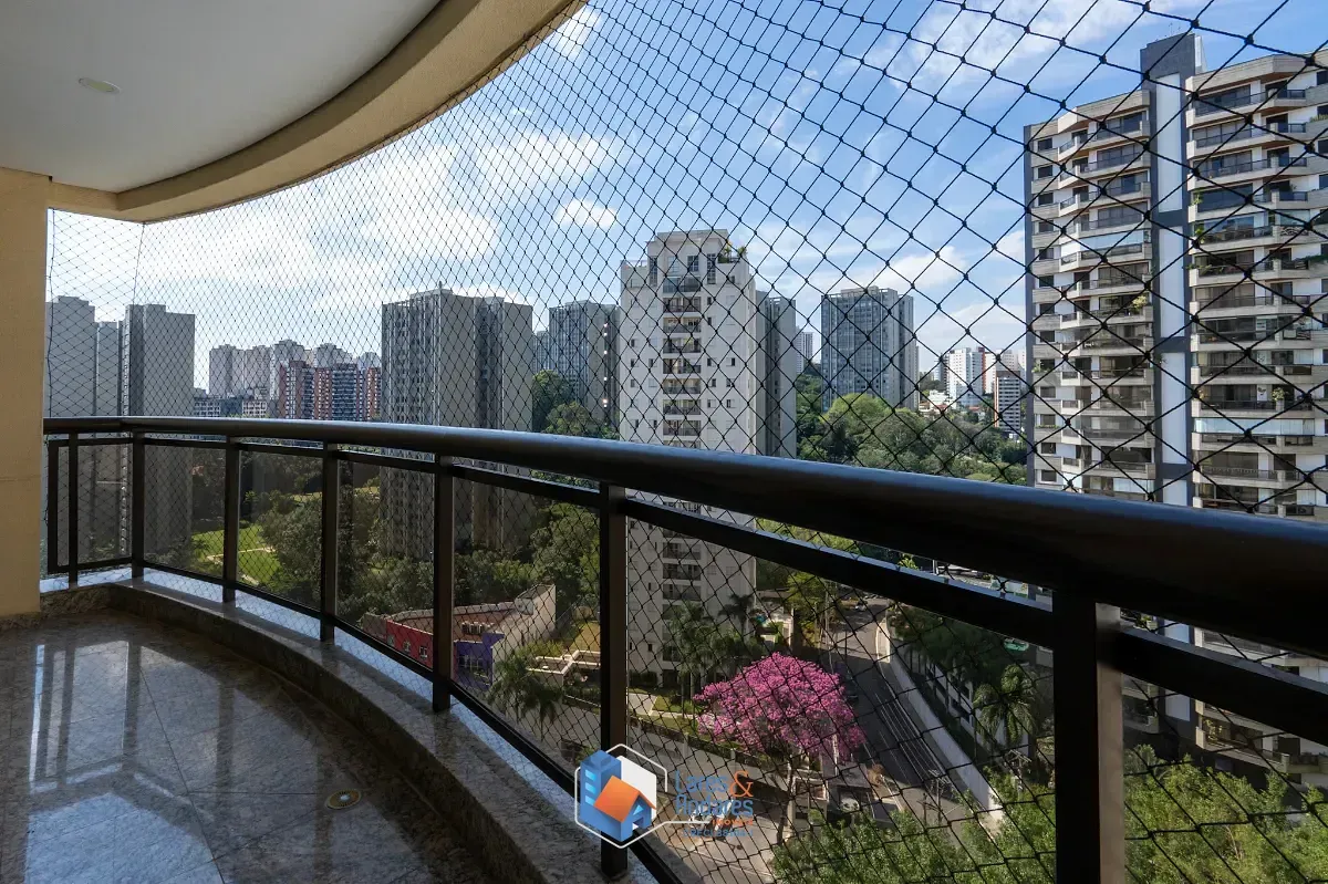 Imagem Apartamento para venda em Vila Suzana com 3 quartos, sendo 3 suítes, 220m²