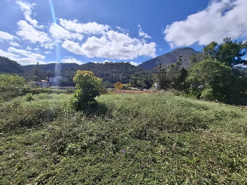 Imagem Terreno para Venda em Teresópolis / RJ no bairro Ermitage