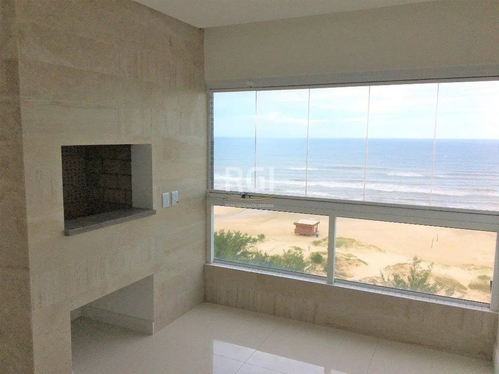 Imagem Apartamento para Venda - 168.01m², 4 dormitórios, sendo 3 suites, 2 vagas - Centro