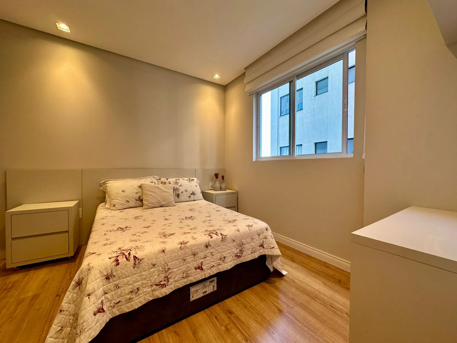 Imagem Apartamento à venda com 130m2 por R$ 2.890.000,00