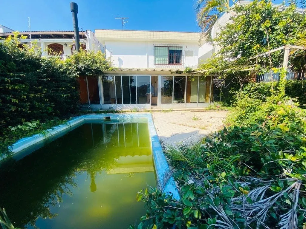 Imagem Casa em Chácara das Pedras
