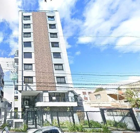 Imagem Excelente Apartamento semimobiliado de 71 m² privativos no Bairro Petrópolis.