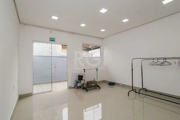 Imagem Prédio comercial no Bairro Partenon