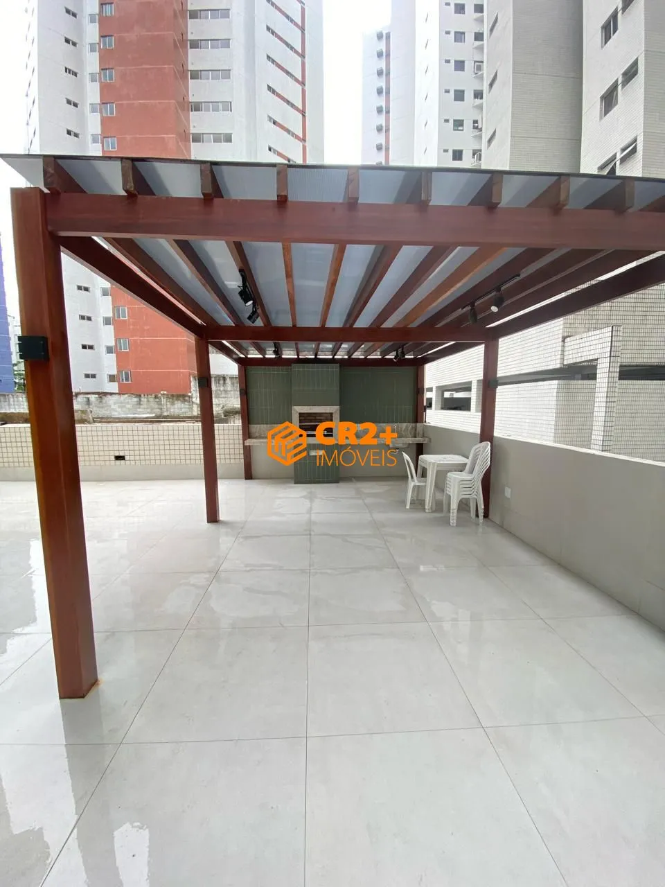 Imagem Vendo Apartamento em Setúbal 3 quartos, 2 suítes- 100m²