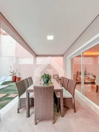 Imagem Casa de Condomínio em Alphaville - Santana de Parnaíba, SP