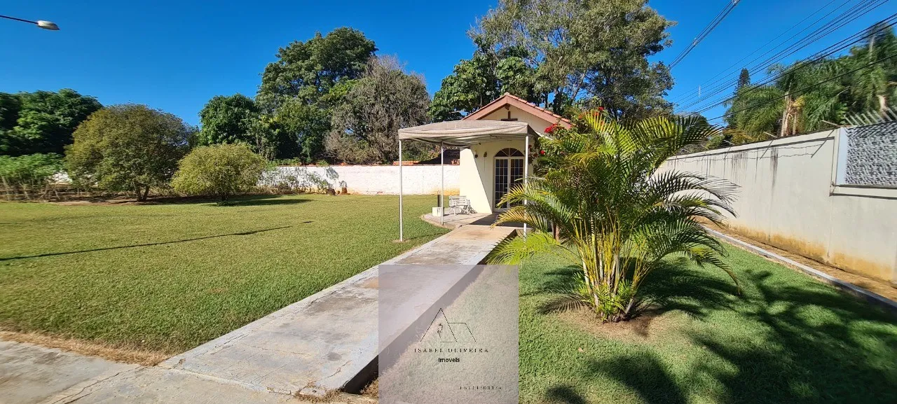 Imagem Maravilhosa Chácara à Venda em Itu-SP: 4 Quartos, 1 Suíte, 3 Salas, 3 Banheiros, 3 Vagas de Garagem
