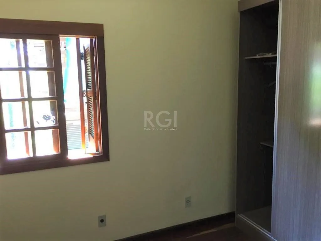 Imagem Casa para Venda - 200m², 3 dormitórios, sendo 1 suites, 2 vagas - Hípica