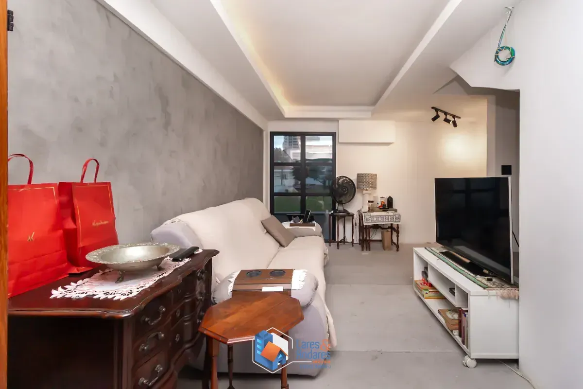 Imagem Casa no condomínio Condomínio Vloft para venda com 2 quartos, sendo 1 suíte, 105m²