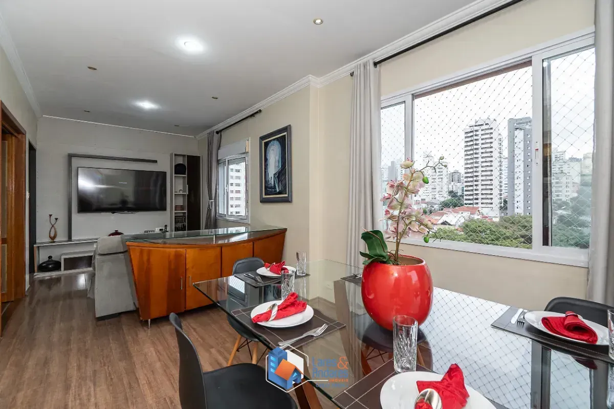 Foto do imóvel Apartamento para venda em Aclimação com 3 quartos, sendo 1 suíte, 159m² em Rua Zeferino da Costa
