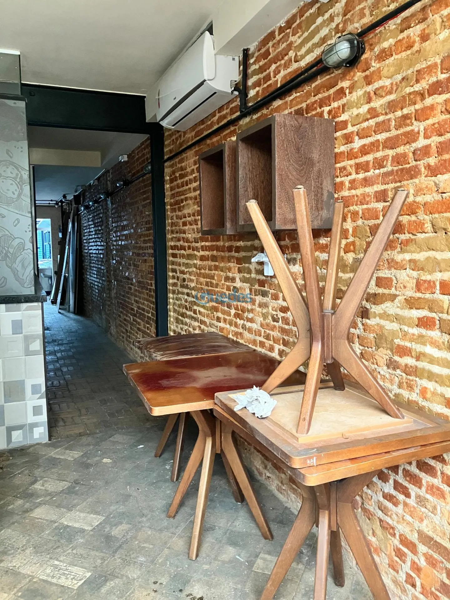 Imagem Imóvel comercial à venda, inclui instalações para restaurante. R$ 1.400.000