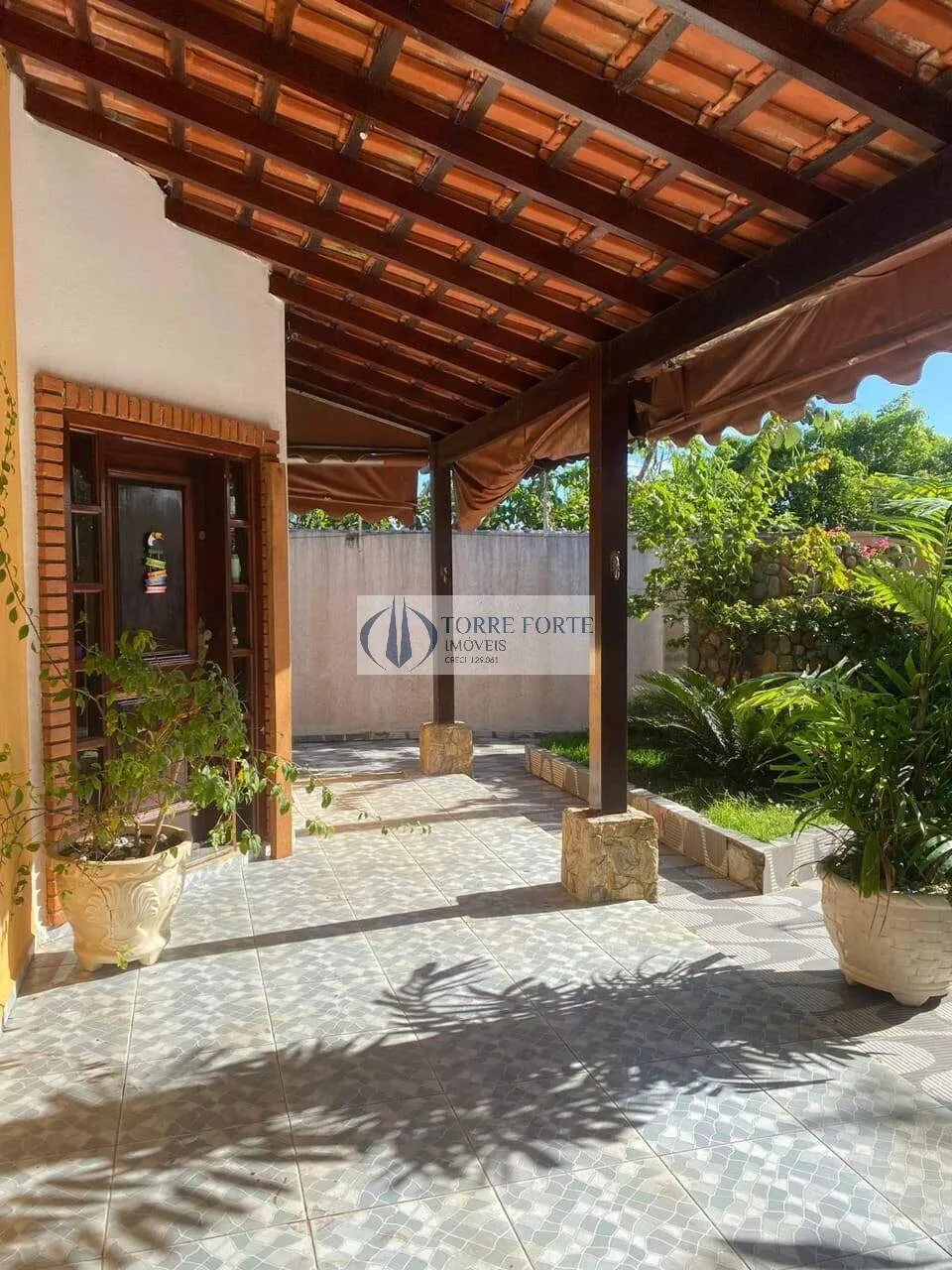 Imagem Bela Casa com 3 Dormitórios no Jardim das Palmeiras