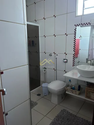 Imagem ÓTIMA CASA EM PRAIA BADALADA COM COMÉRCIOS E BONS QUIOSQUES.