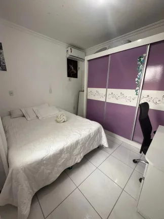 Imagem Sobrado com 4 dormitórios amplos sendo 1 suíte e 4 vagas - Bom Retiro, Joinville/SC