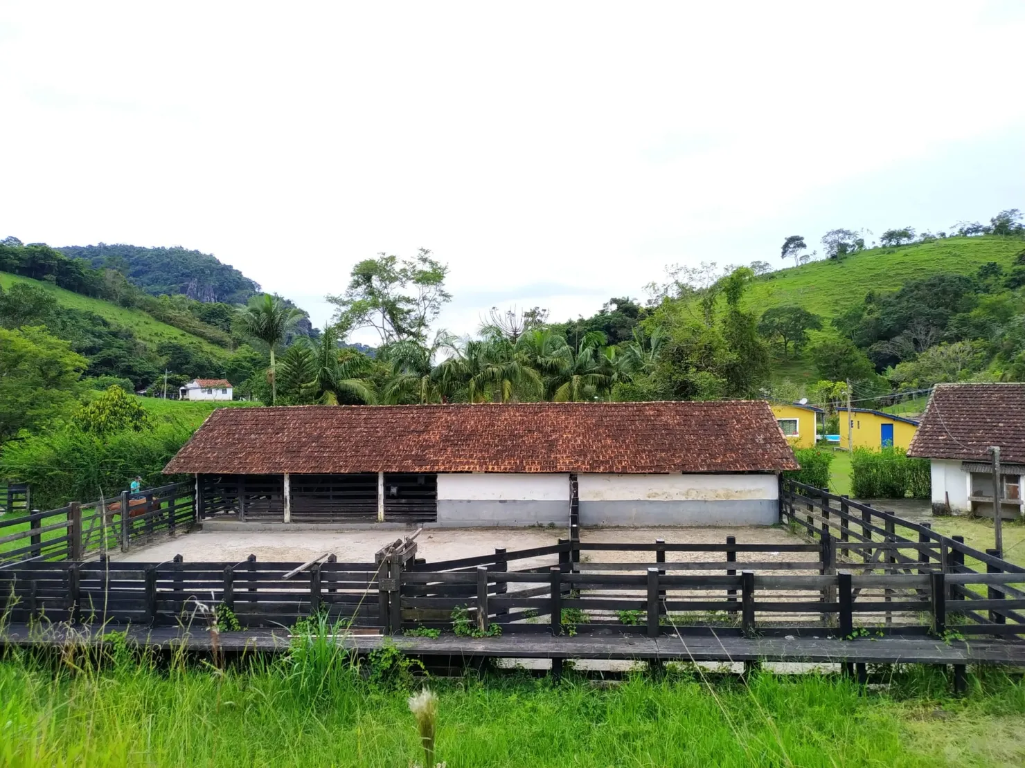 Imagem Chácara à venda 4 Quartos, 1 Suite, 1282600M², Zona Rural, Pindamonhangaba - SP