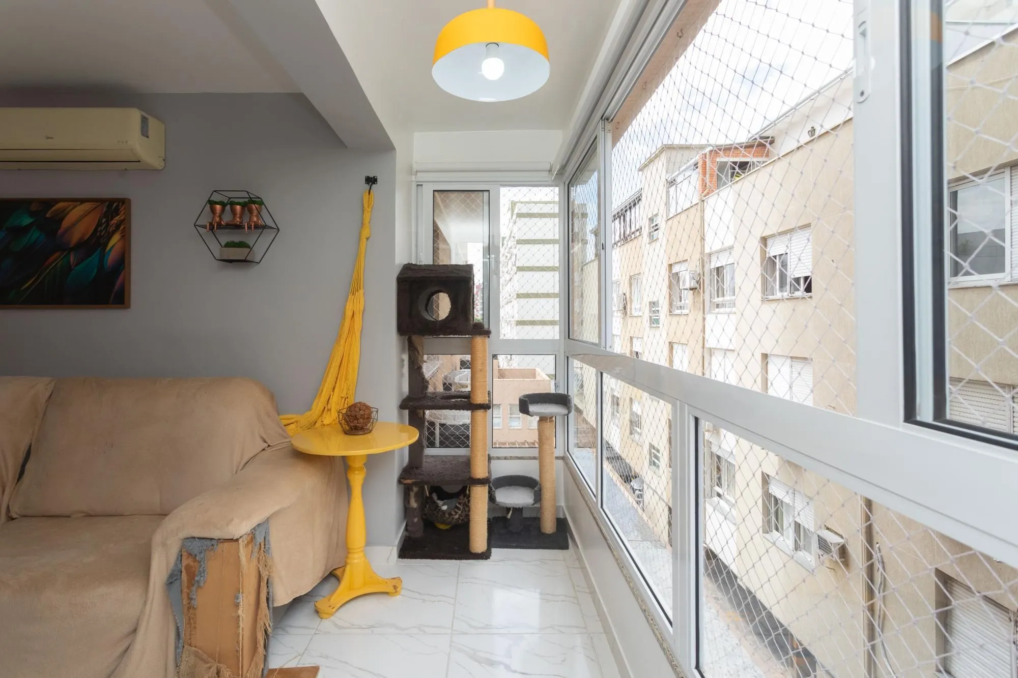 Imagem Apartamento de 3 dormitórios com suíte e garagem dupla no bairro Santana