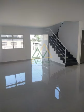 Imagem Sobrado à venda Xaxim Curitiba PR