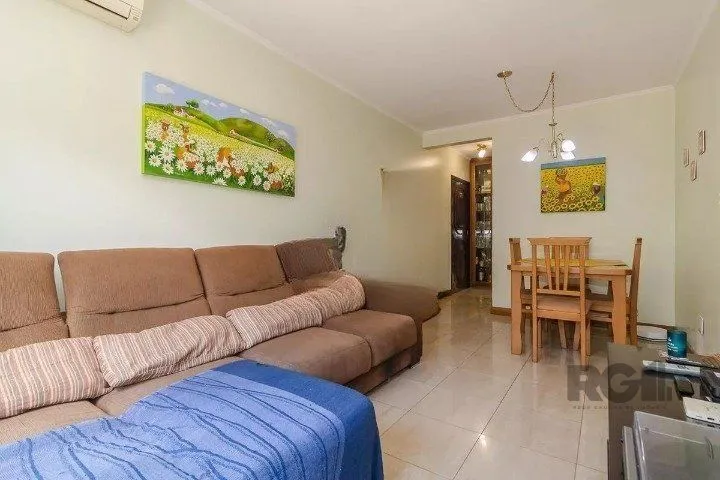 Imagem Apartamento com 2 dormitórios reversível para 3, e condomínio com portaria 24h, salão de festas, quadra e playground. Próximo à Orla e BarraShopping.