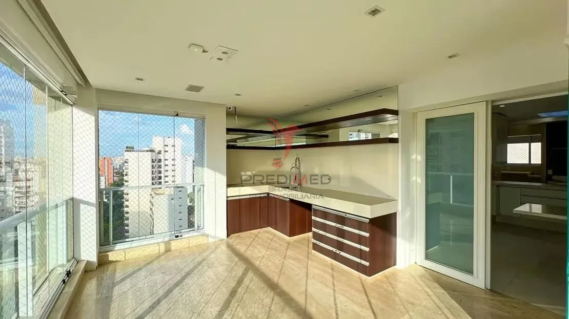 Imagem VENDO, ALUGO, NO CAMPO BELO ESTE BELÍSSIMO APARTAMENTO! ANDAR ALTO, 288M2, ACEITA PET