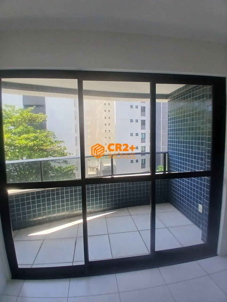 Imagem Apartamento Boa Viagem - Locação - 03 Quartos - 01 Suite - 87m2 - Varanda