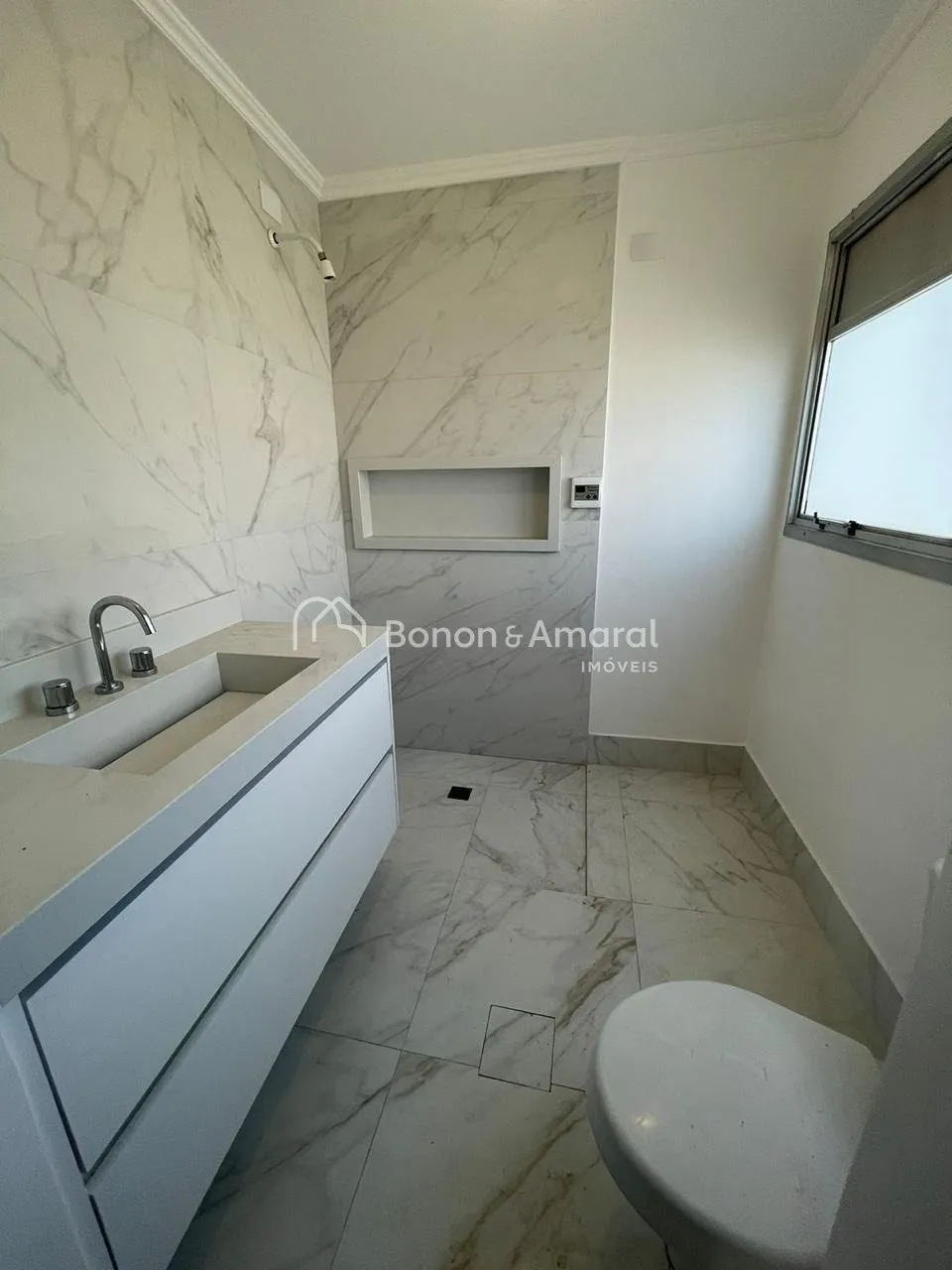 Imagem Cobertura duplex à venda com 248 m²e 3 quartos, no Cambuí - Campinas/SP