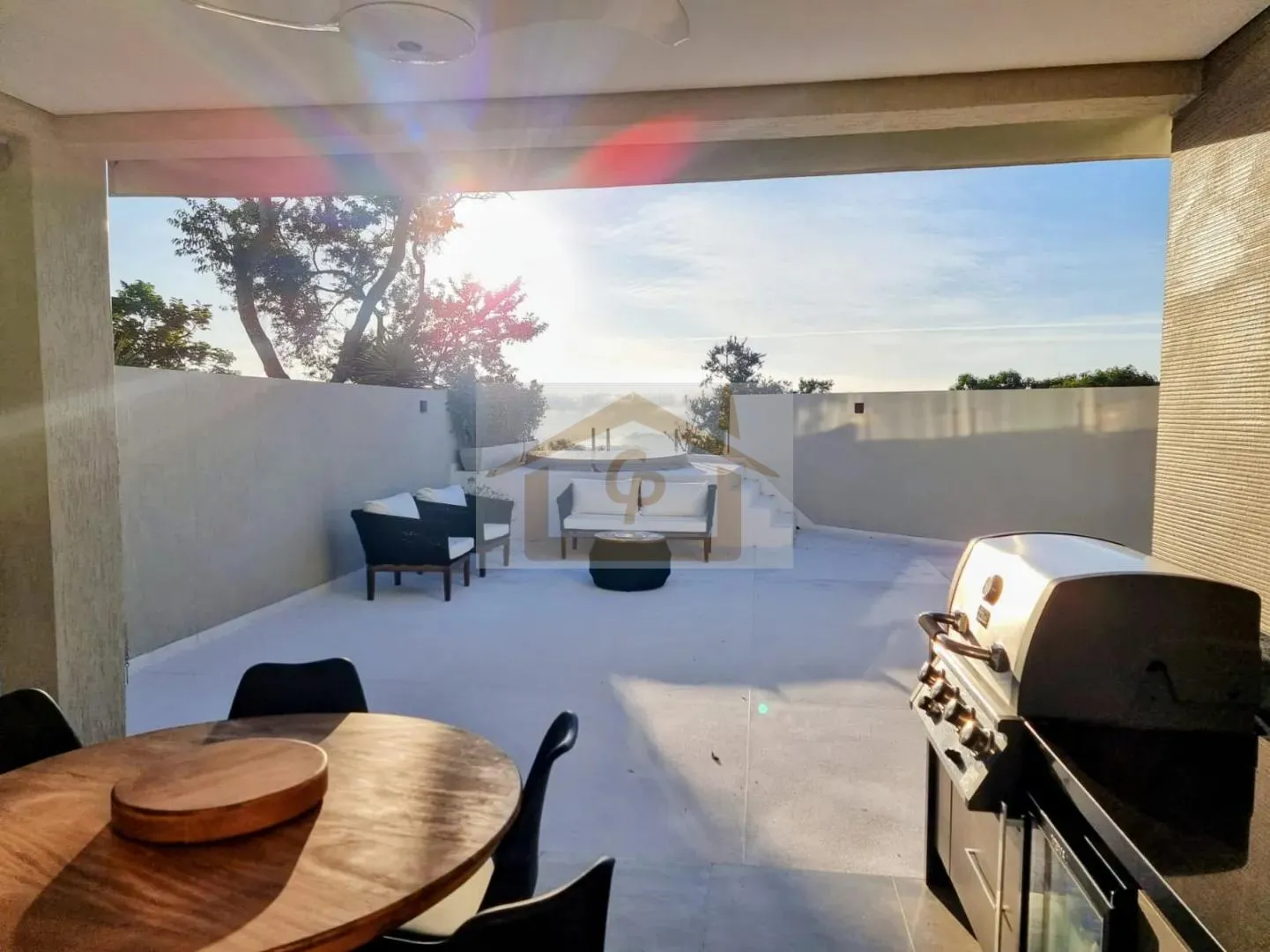 Imagem Casa Moderna, 3 quartos, Linda Vista e 2 vagas cobertas