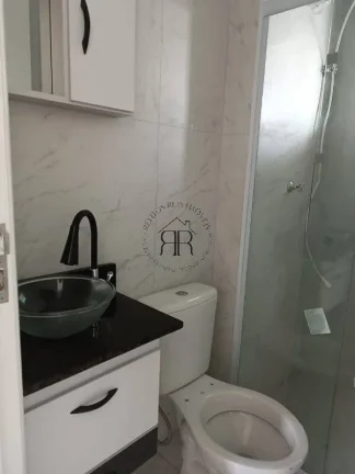 Imagem Charmoso apartamento de 2 dormitórios, sala espaçosa, cozinha e lavanderia. Prédio com elevador.
...
