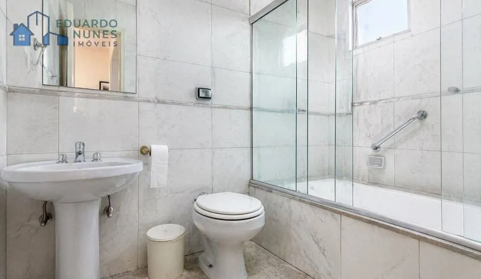 Imagem EXCELENTE APARTAMENTO TODO REVESTIDO, 04 QUARTOS NO BARRO PRETO!