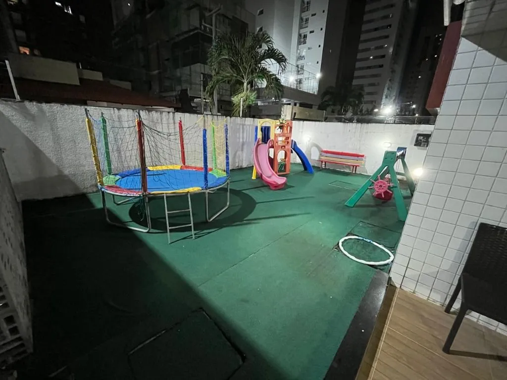 Imagem Apartamento reformado com 100 m², 3 quartos, suíte e lazer completo no Jardim Oceania, a poucos metros da praia.