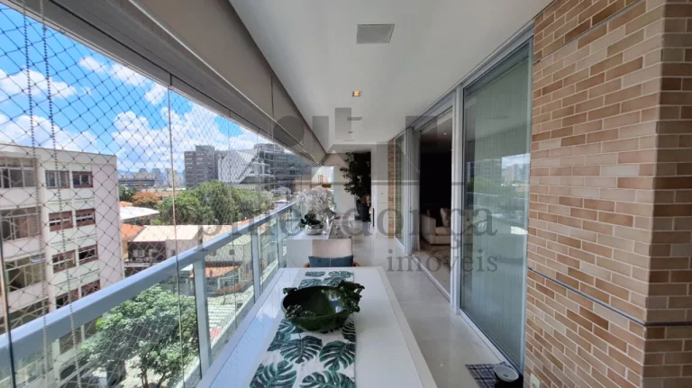 Imagem Apartamento de 153m² a venda na Rua Fabia, 3 suítes e 3 vagas.