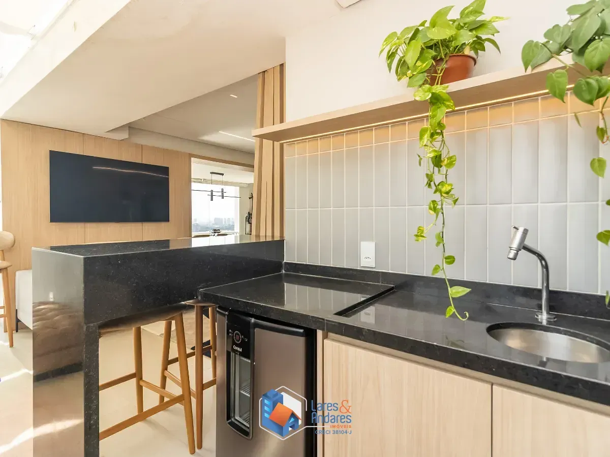Imagem Cobertura para venda em Portal do Morumbi com 4 quartos, sendo 2 suítes, 281m²