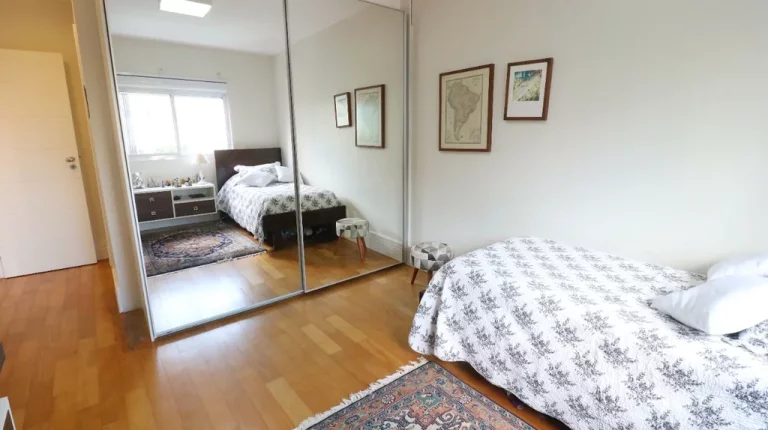 Imagem Apartamento à venda em São Paulo, Cidade Monções, com 3 quartos, 240m2