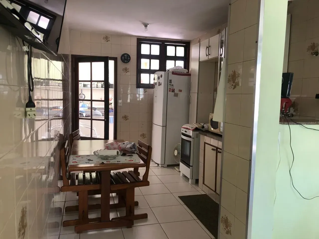 Imagem Casa de Condomínio com 4 Quartos à Venda, 100 m² em Vila Três - São Gonçalo