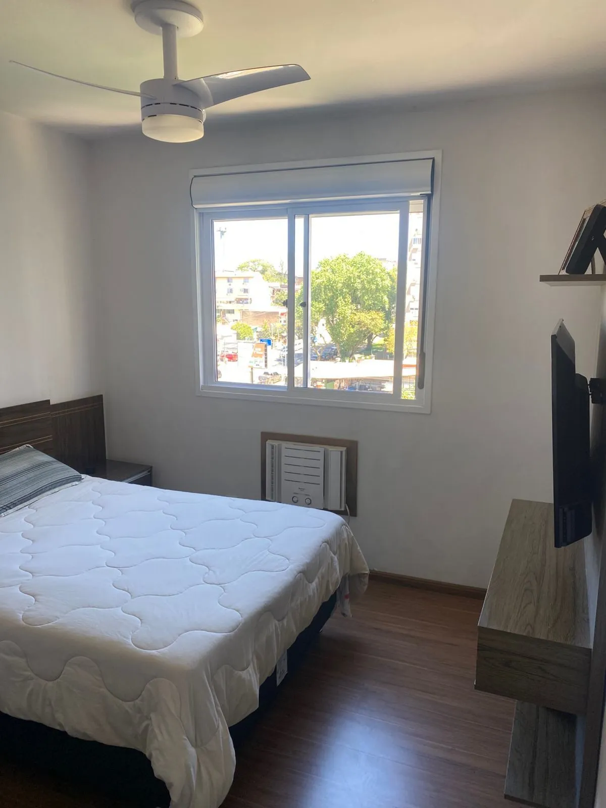 Imagem Apartamento para Venda - 56m², 2 dormitórios, sendo 1 suites, 1 vaga - Camaquã
