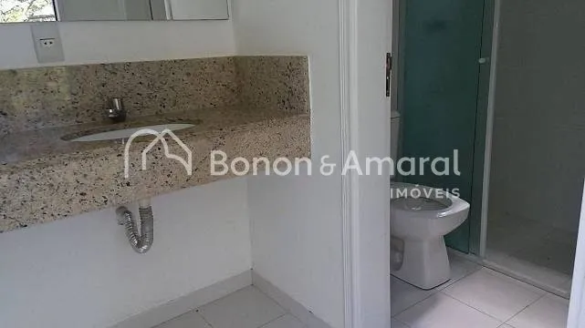 Imagem Casa de Condomínio com 420m² e 4 quartos