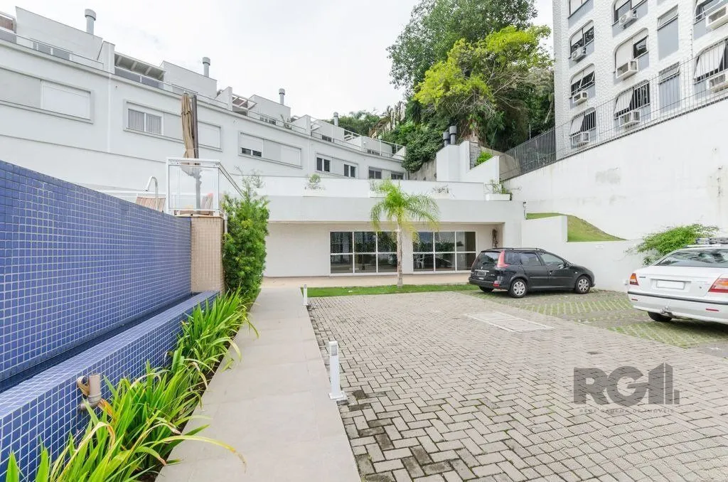Imagem Casa Condominio para Venda - 365m², 3 dormitórios, sendo 3 suites, 3 vagas - Praia de Belas