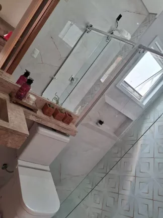 Imagem Sobrado com 4 dormitórios à venda, 200 m por R$ 1.250.000,00 - Condomínio Helena Maria - Sorocaba/SP