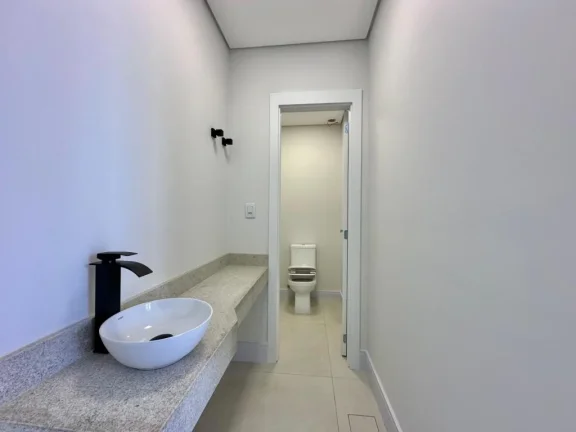 Imagem Casa em Condominio 4 Dormitórios - Bairro xangri-la